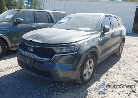 2021 Kia Sorento Lx z USA, uszkodzony, nr VIN 5XYRG4LC1MG041978